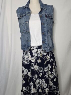 Faith and Joy Navy Floral Skirt with White Accents